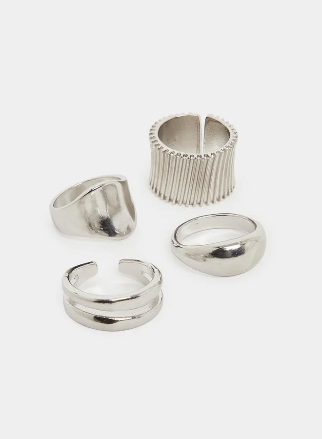 ستايلي طقم من 8 قطع - خواتم فضية مميزة